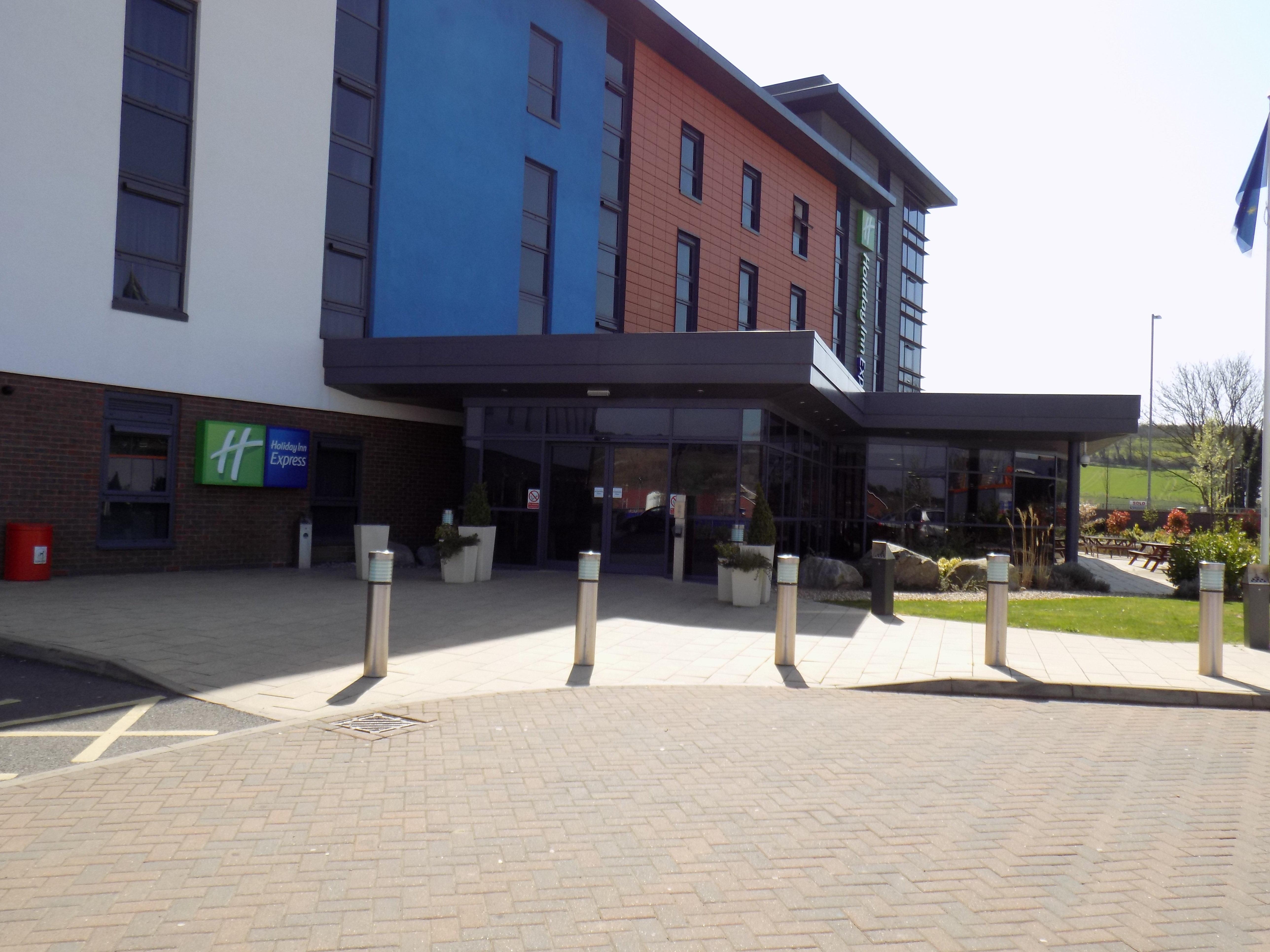 Holiday Inn Express Dunstable, An Ihg Hotel Luaran gambar