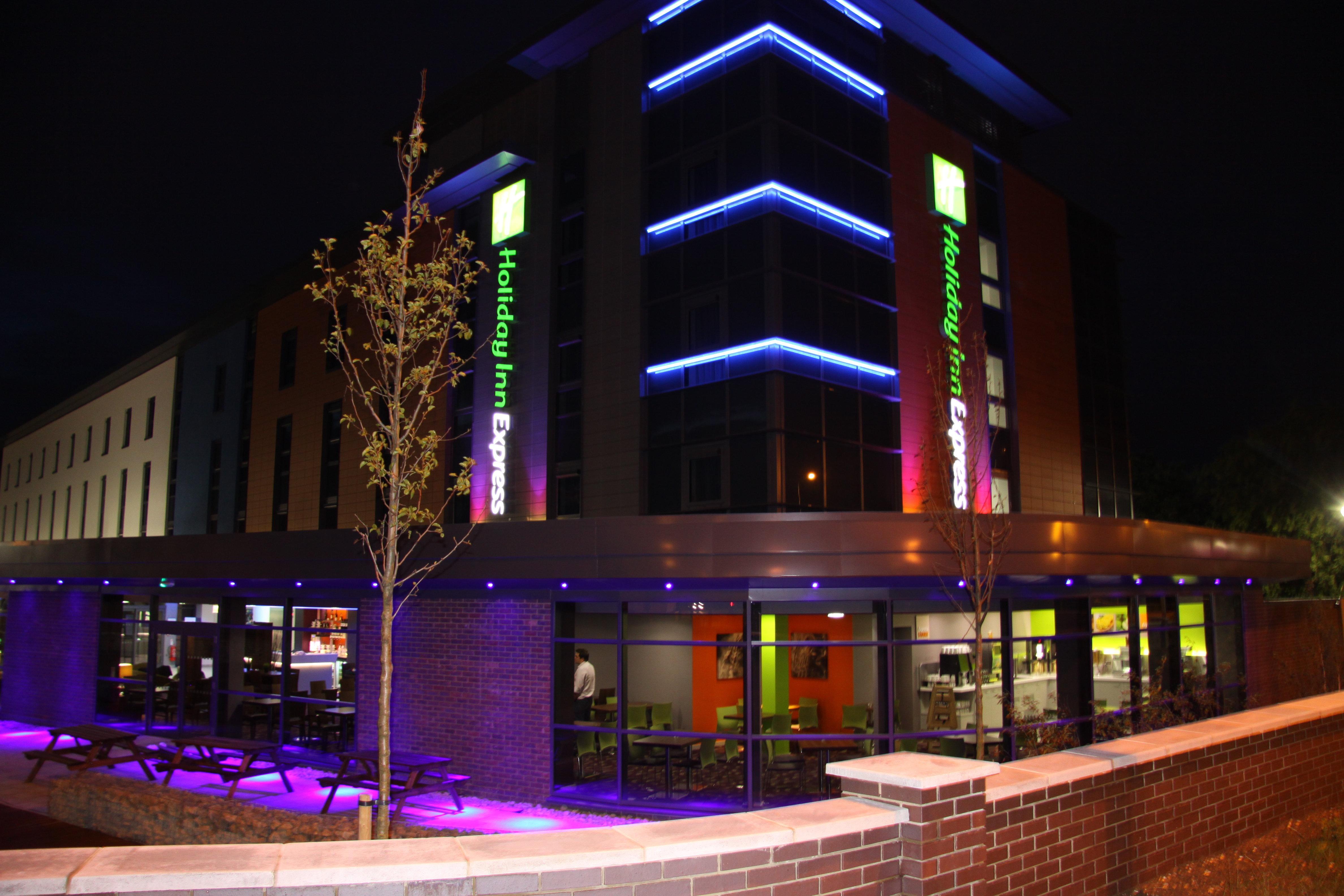 Holiday Inn Express Dunstable, An Ihg Hotel Luaran gambar