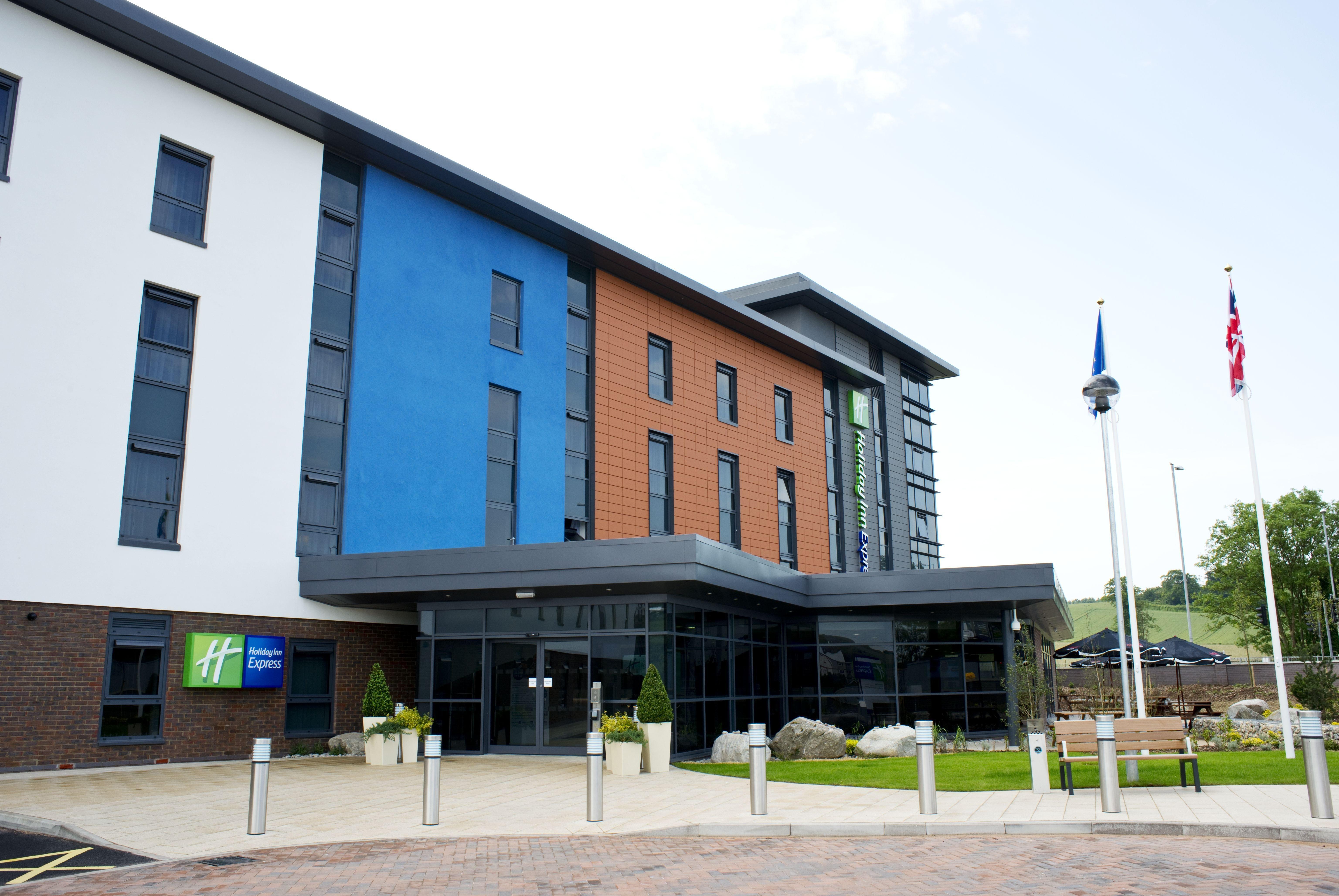 Holiday Inn Express Dunstable, An Ihg Hotel Luaran gambar